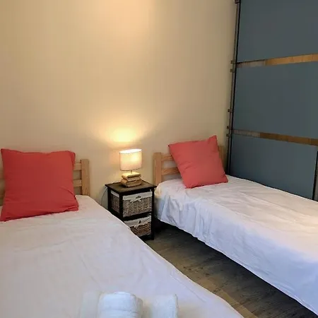 6 Pers, Centre-ville- T3, 90m2