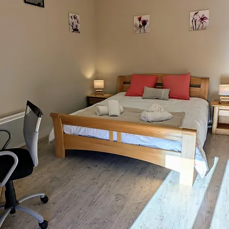 6 Pers, Centre-ville- T3, 90m2 Apartment *